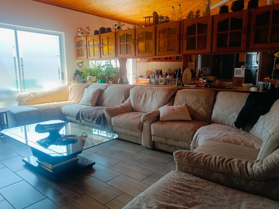 4 Bedroom Property for Sale in Wilkoppies North West